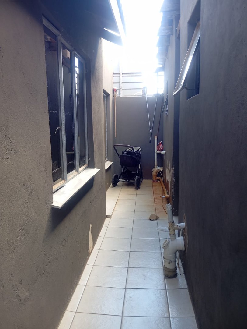 3 Bedroom Property for Sale in Lourierpark Free State